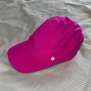 Lululemon Fast and Free Women’s Run Hat Sonic Pink Reflective 4-Way Stretch NWOT
